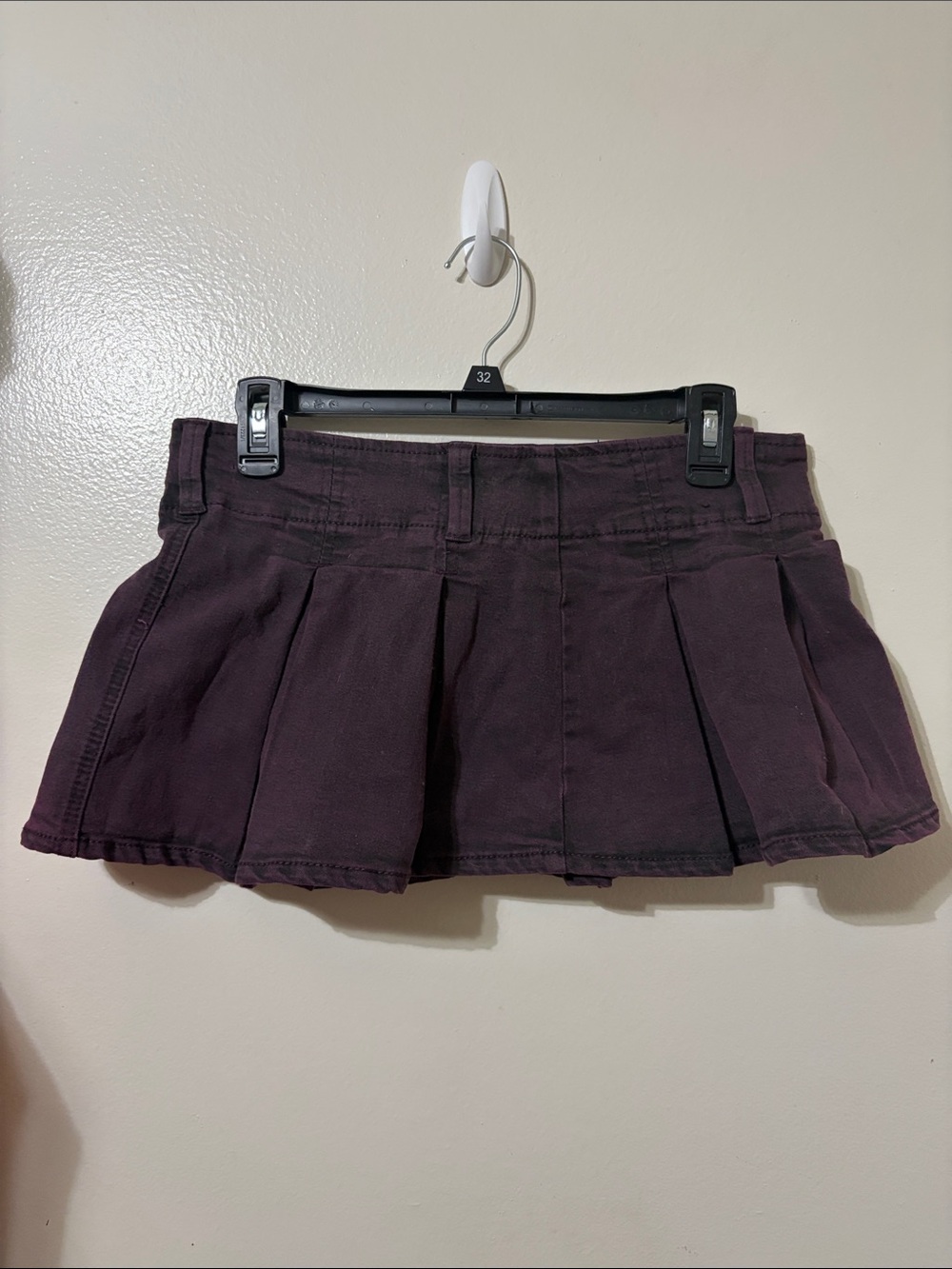 Hot Topic Plum Pleated Mini Skirt